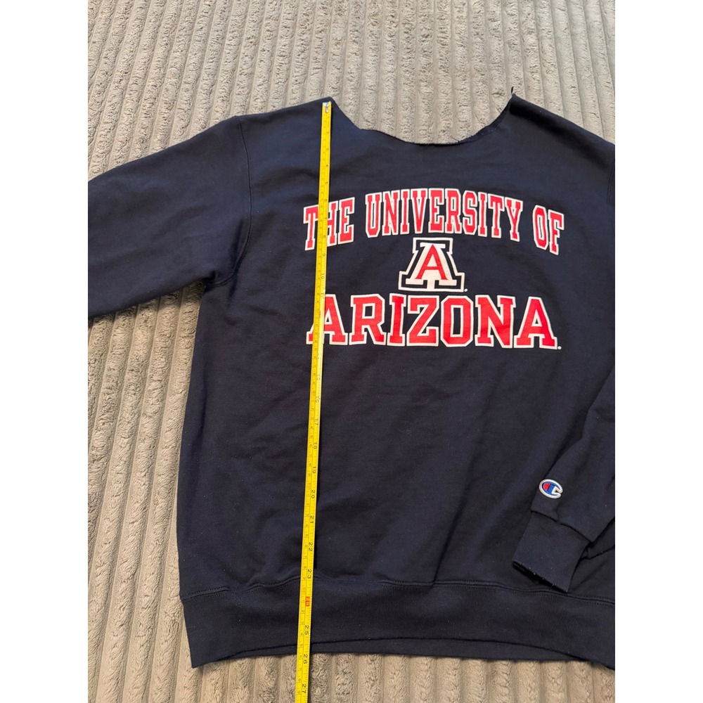 Champion University of Arizona Wildcats Sweatshirt Navy Blue Raw Cut Neckline - Picture 3 of 7